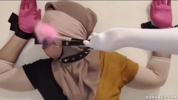 MILF Jilbabers Mata Ditutup Cosplay BDSM