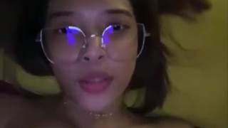 Viral Cewe Kacamata Tobrut Cantik Bugil